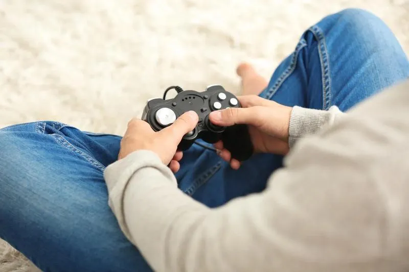 Jak gry komputerowe kształtują nasz mózg i zdolności poznawcze